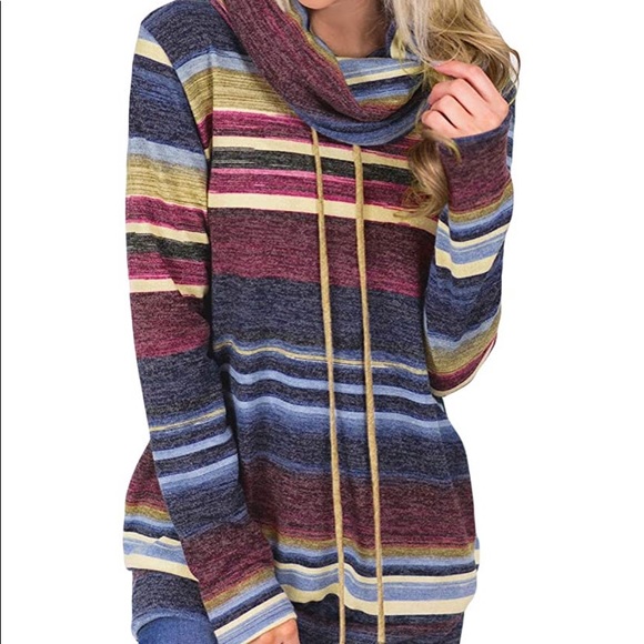 Tops - Woman long sleeve sweatshirts top with pocket